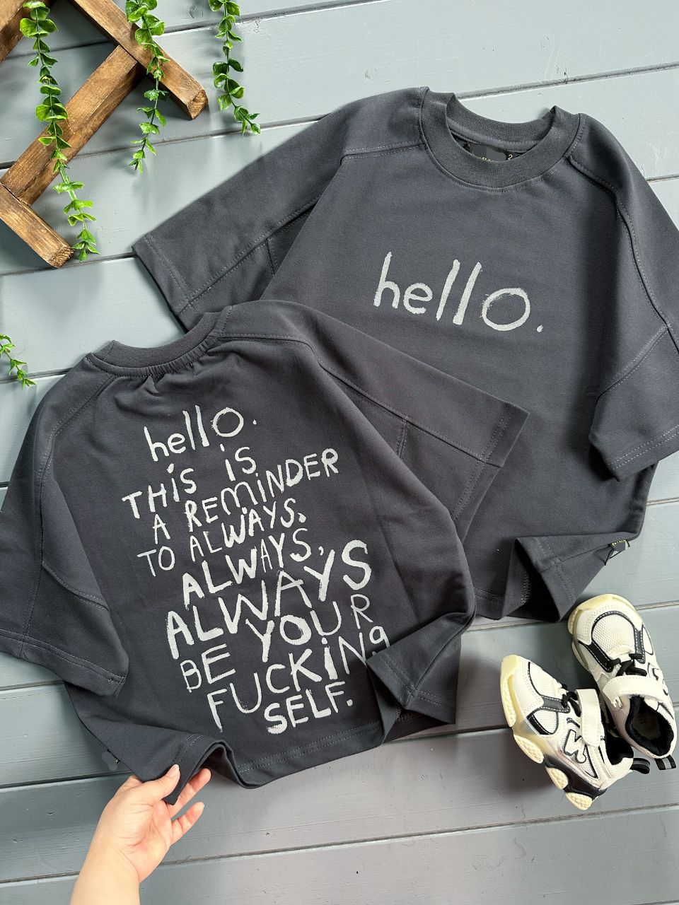 تیشرت دورس hello