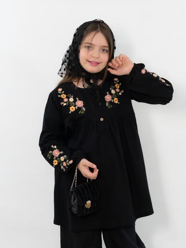 تونیک گلدوزی