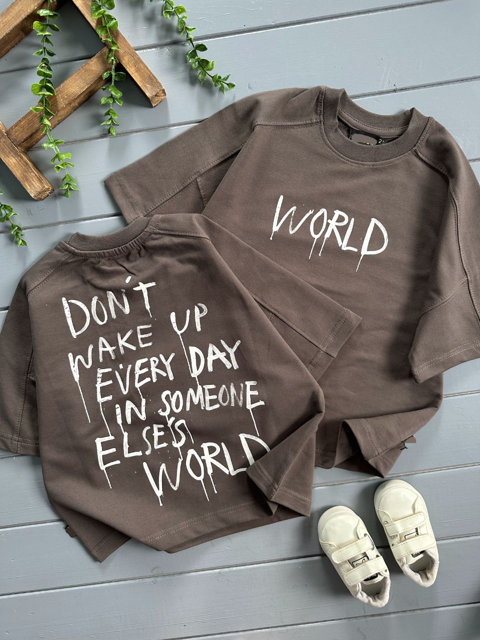 تیشرت دورس world